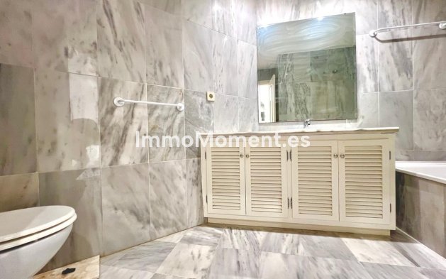 Resale - Apartment - Marbella - Marbella Centro