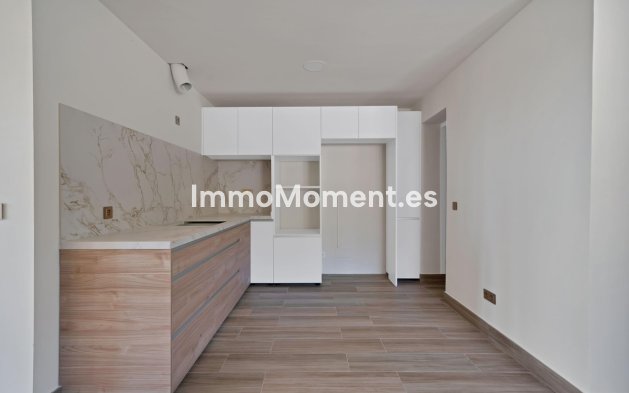 Wiederverkauf - Freistehende Villa - Marbella - Marbella Centro