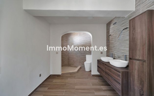 Wiederverkauf - Freistehende Villa - Marbella - Marbella Centro