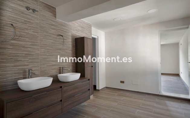 Wiederverkauf - Freistehende Villa - Marbella - Marbella Centro