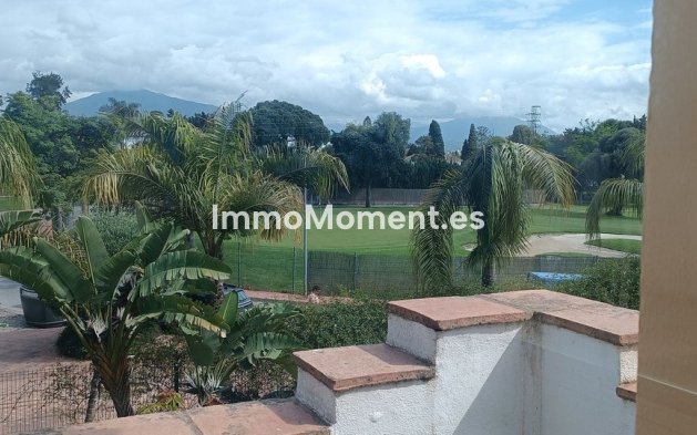 Resale - Apartment - Marbella - Guadalmina Alta
