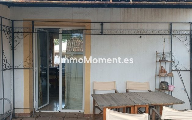 Resale - Apartment - Marbella - Guadalmina Alta