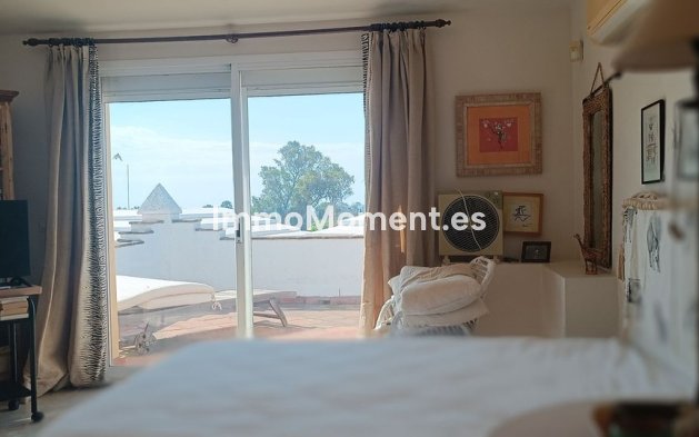 Resale - Apartment - Marbella - Guadalmina Alta