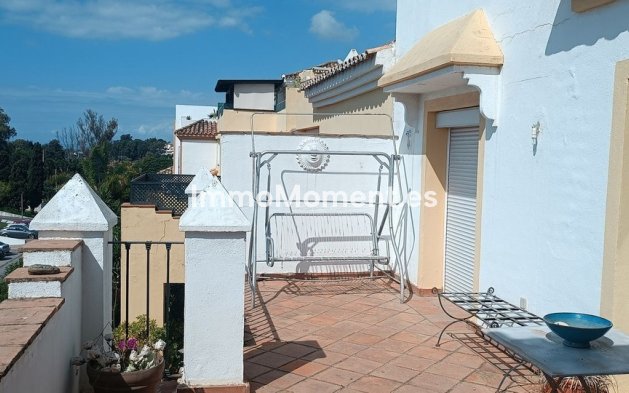 Resale - Apartment - Marbella - Guadalmina Alta