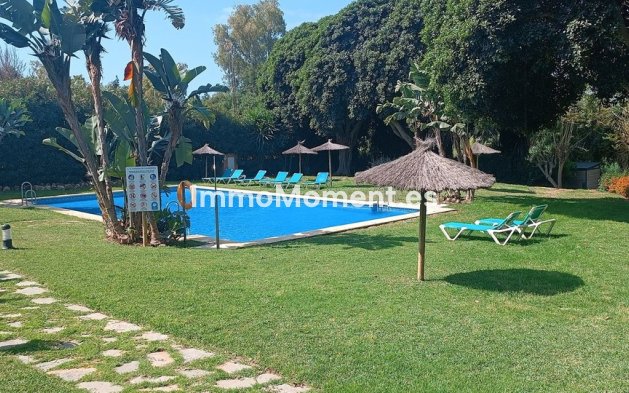 Resale - Apartment - Marbella - Guadalmina Alta