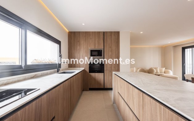 Revente - Appartement - Estepona  - Estepona Centro