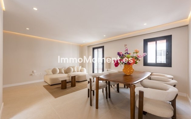 Revente - Appartement - Estepona  - Estepona Centro