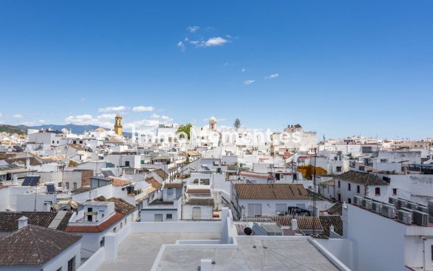 Revente - Appartement - Estepona  - Estepona Centro