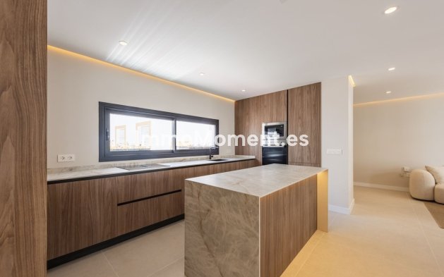 Revente - Appartement - Estepona  - Estepona Centro