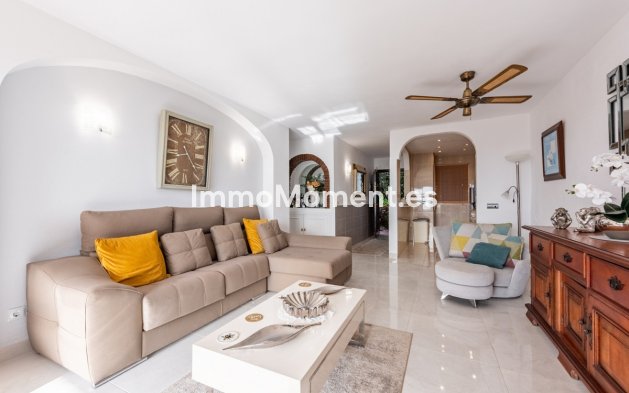 Resale - Apartment - Mijas - Torrenueva