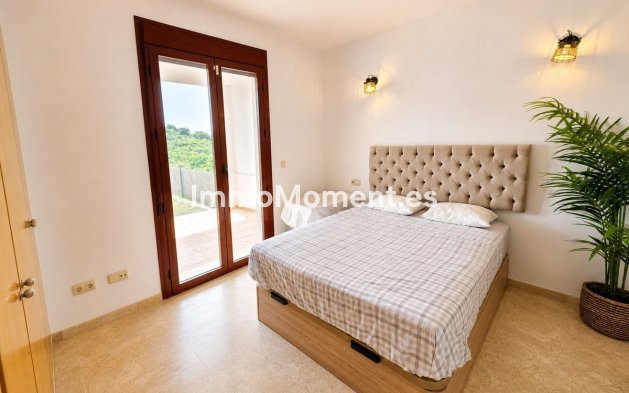 Resale - Townhouse - Casares - Casares Playa