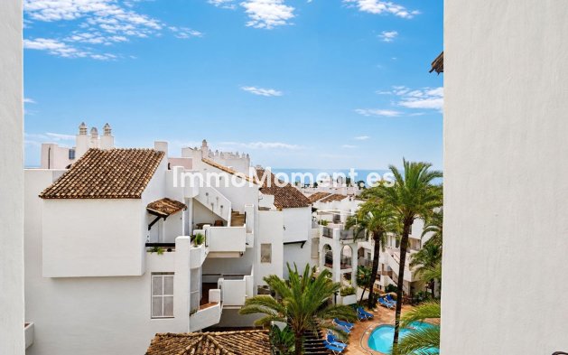 Resale - Apartment - Manilva - La Duquesa