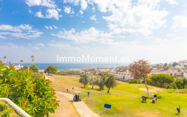 Resale - Apartment - Manilva - La Duquesa