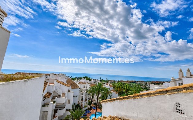 Resale - Apartment - Manilva - La Duquesa