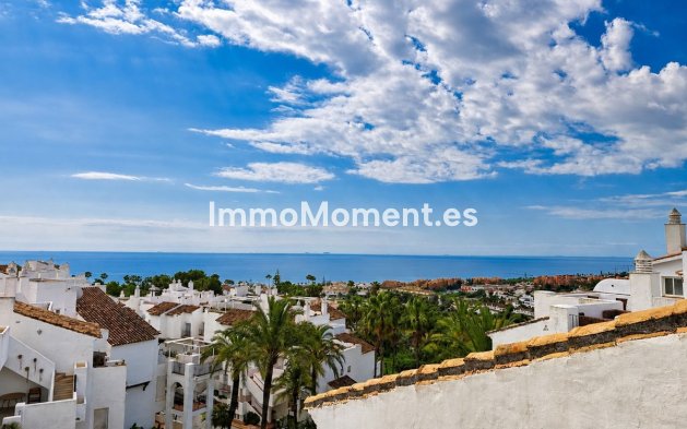 Resale - Apartment - Manilva - La Duquesa