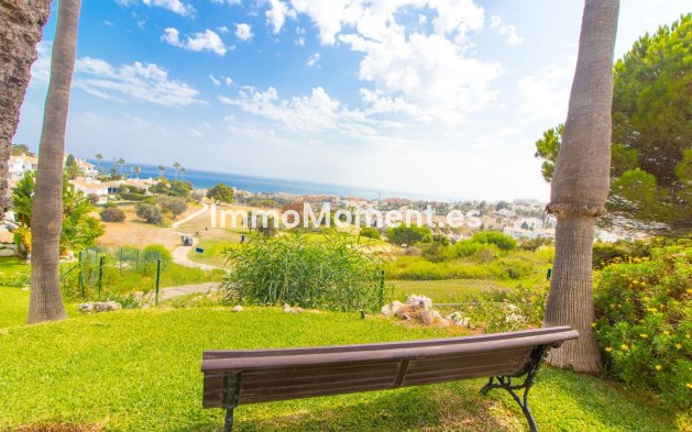 Resale - Apartment - Manilva - La Duquesa