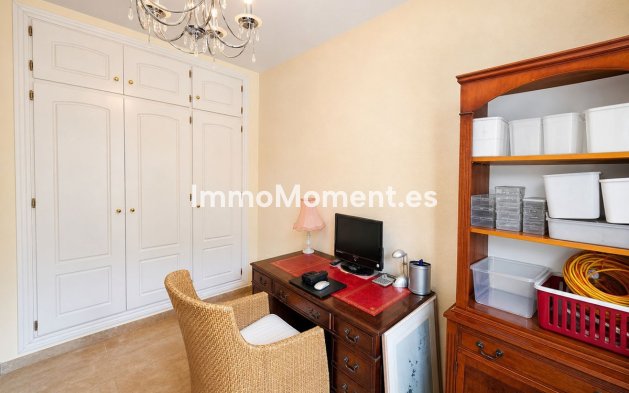 Resale - Villa - Manilva - La Duquesa