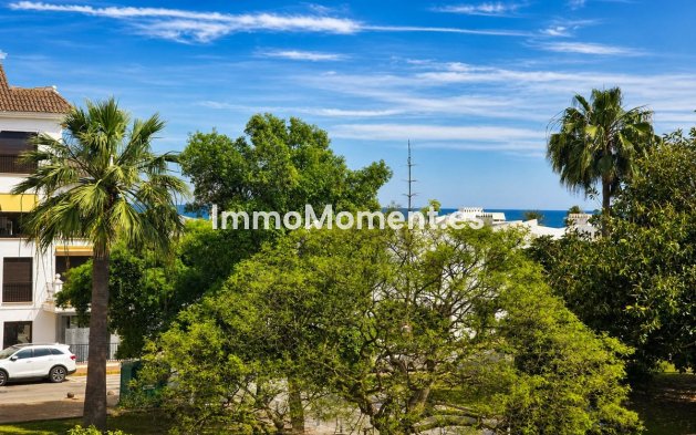 Resale - Villa - Manilva - La Duquesa