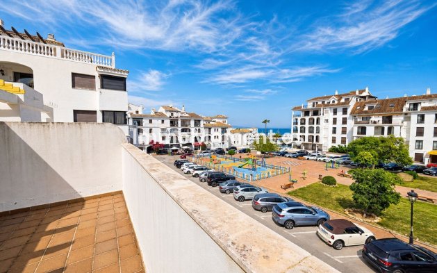 Resale - Villa - Manilva - La Duquesa