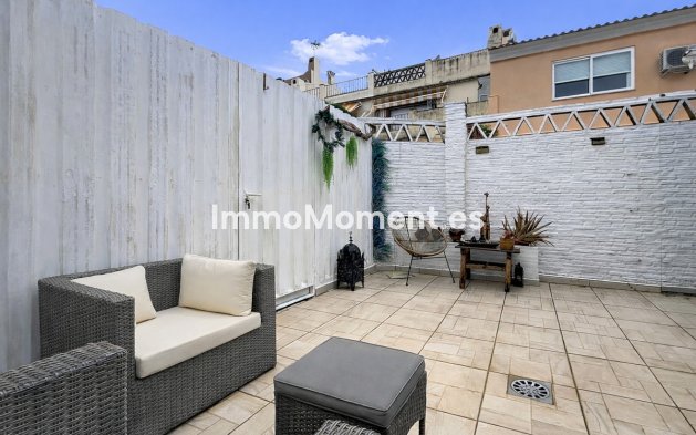 Bestaande woning - Geschakelde woning - Estepona  - Estepona Centro