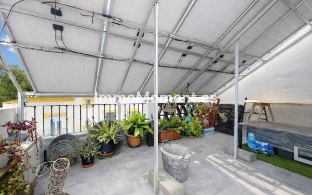 Bestaande woning - Geschakelde woning - Estepona  - Estepona Centro