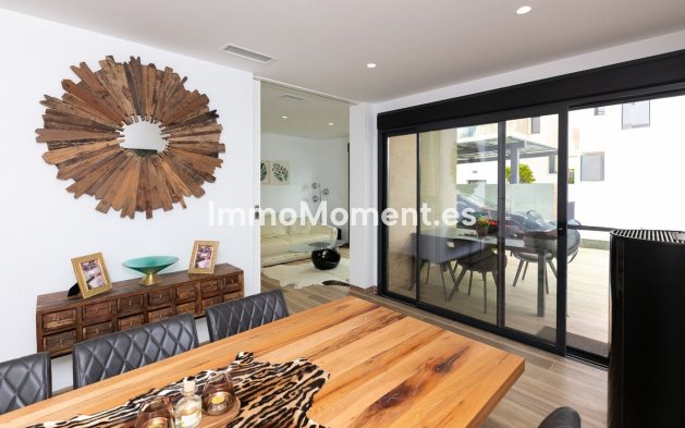 Bestaande woning - Vrijstaande villa - Los Montesinos - Los Montesinos Centro
