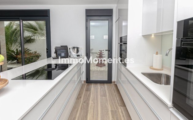 Bestaande woning - Vrijstaande villa - Los Montesinos - Los Montesinos Centro
