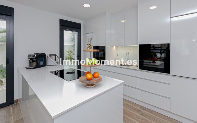 Bestaande woning - Vrijstaande villa - Los Montesinos - Los Montesinos Centro