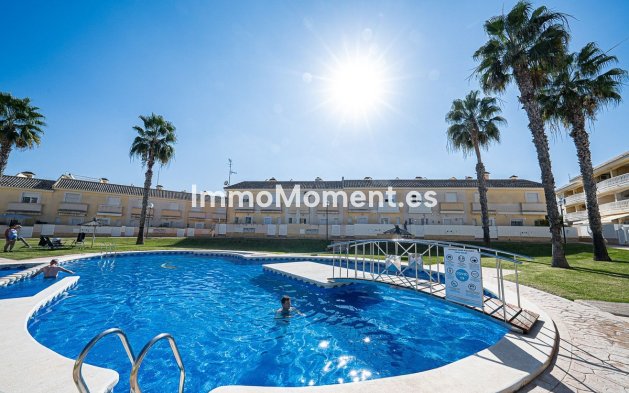 Wiederverkauf - Villa - Orihuela - Orihuela Costa