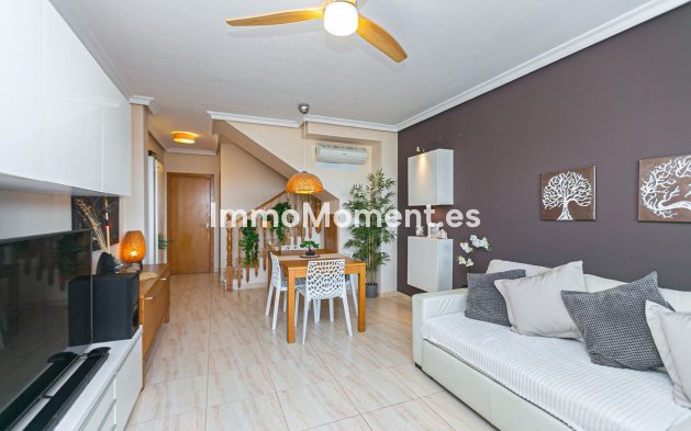Wiederverkauf - Villa - Orihuela - Orihuela Costa