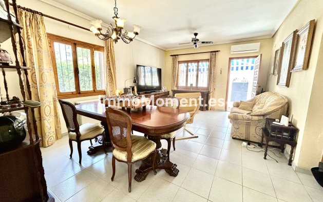Wiederverkauf - Villa - Orihuela - La Zenia