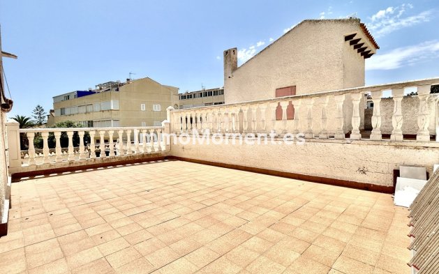 Wiederverkauf - Villa - Orihuela - La Zenia