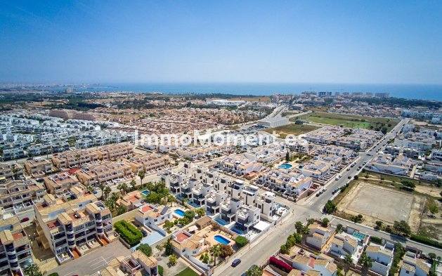 Wiederverkauf - Villa - Orihuela - Punta Prima
