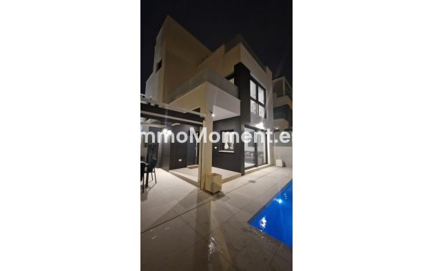 Wiederverkauf - Villa - Orihuela - Punta Prima