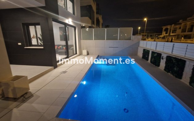 Wiederverkauf - Villa - Orihuela - Punta Prima