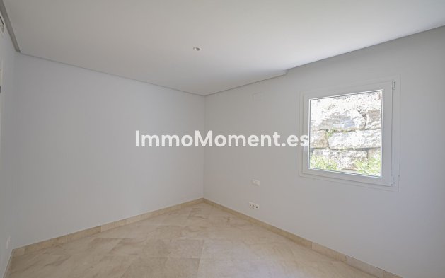 Reventa - Apartamento - Marbella - Nueva Andalucía