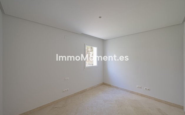 Reventa - Apartamento - Marbella - Nueva Andalucía