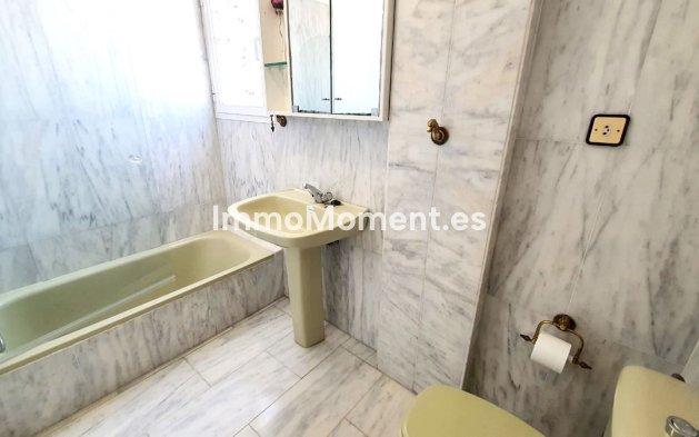 Resale - Apartment - Fuengirola - Fuengirola Centro