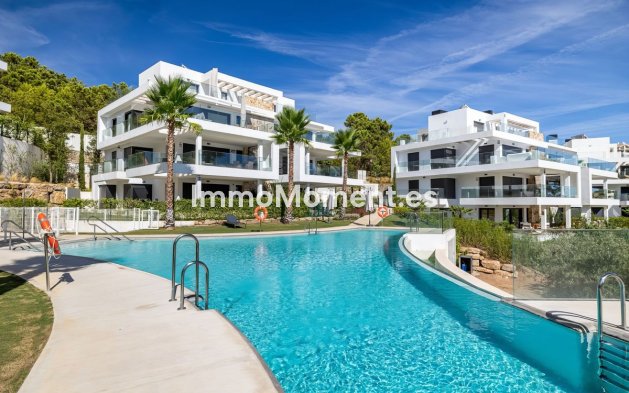 Wiederverkauf - Wohnung - Estepona  - Selwo