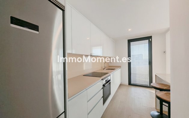 Wiederverkauf - Wohnung - Estepona  - Estepona Centro