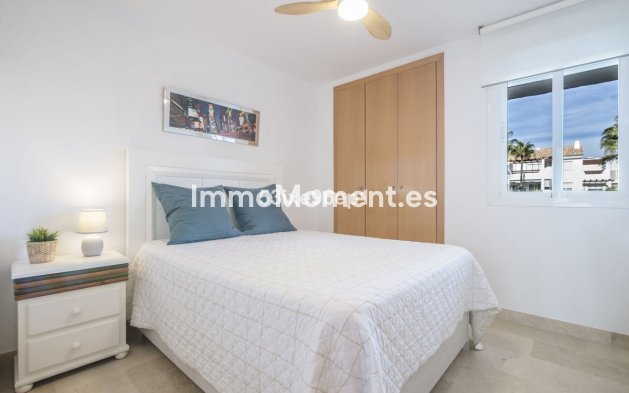 Wiederverkauf - Wohnung - Estepona  - Selwo