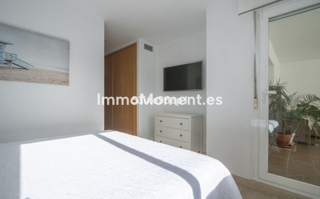 Wiederverkauf - Wohnung - Estepona  - Selwo
