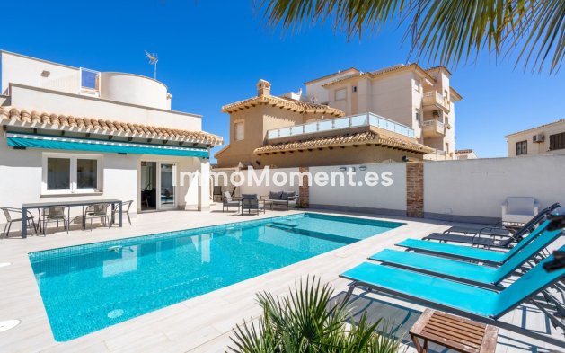 Wiederverkauf - Freistehende Villa - Orihuela - Playa Flamenca
