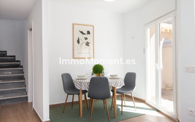 Wiederverkauf - Freistehende Villa - Orihuela - Playa Flamenca