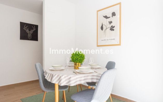 Wiederverkauf - Freistehende Villa - Orihuela - Playa Flamenca