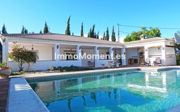 Bestaande woning - Landhuis - Binnenland  - Alhaurín el Grande Centro