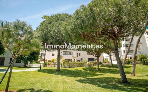 Resale - Apartment - Marbella - Puerto Banús