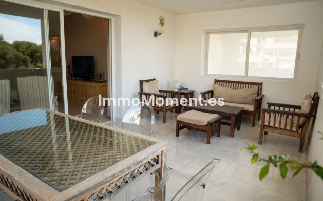 Resale - Apartment - Marbella - Puerto Banús