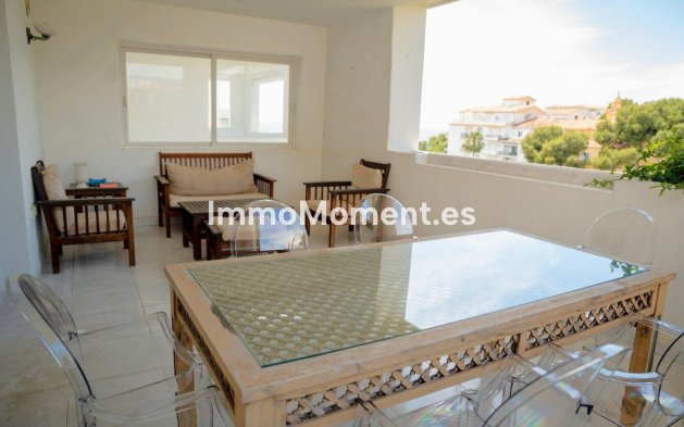 Resale - Apartment - Marbella - Puerto Banús