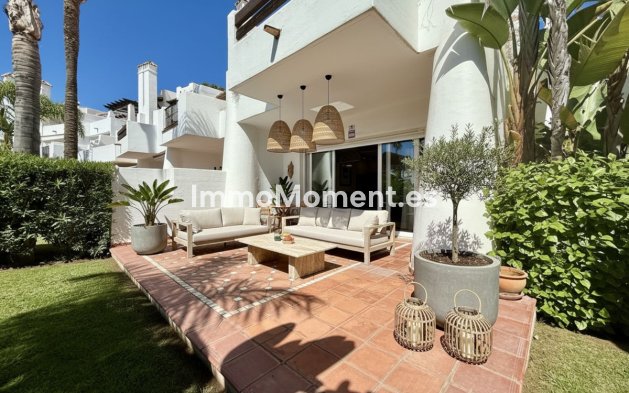 Reventa - Villa independiente - Estepona  - Costalita